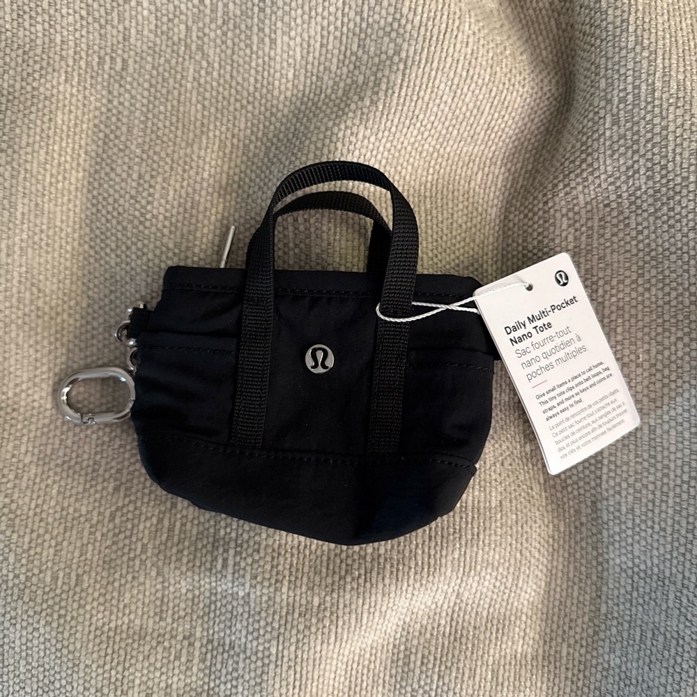 lululemon athletica Mini Daily Multi-Pocket Nano Tote - Black